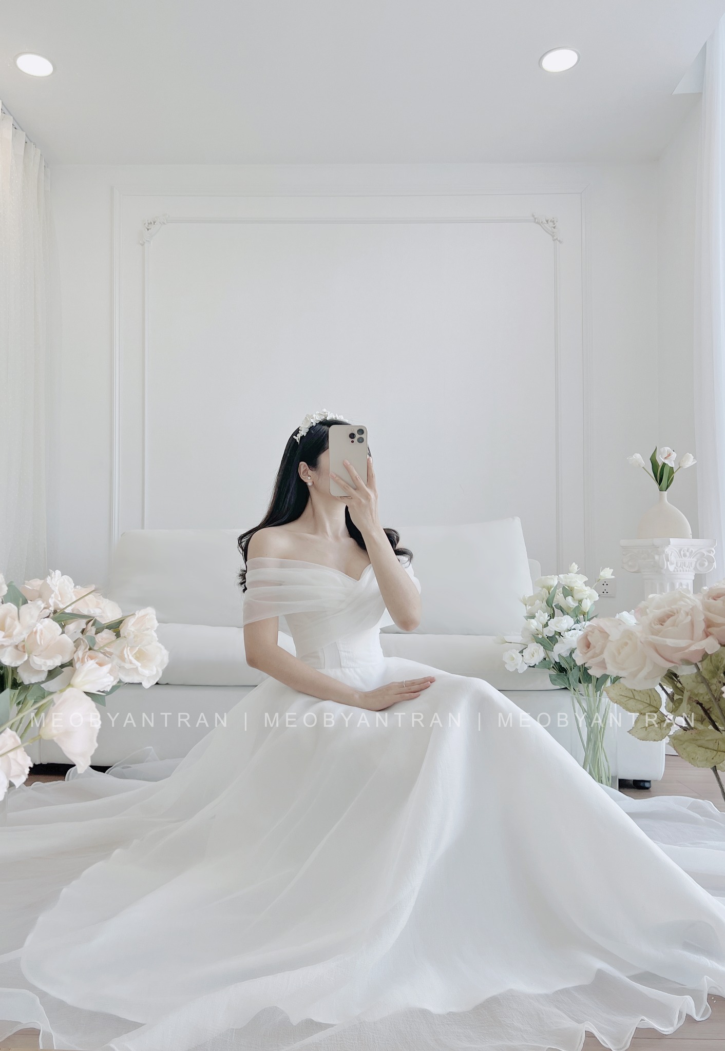 Váy cưới làm lễ Diamond - LDM05 - KIM COUTURE|THƯƠNG HIỆU VÁY CƯỚI THIẾT KẾ  NỔI TIẾNG TẠI VIỆT NAM