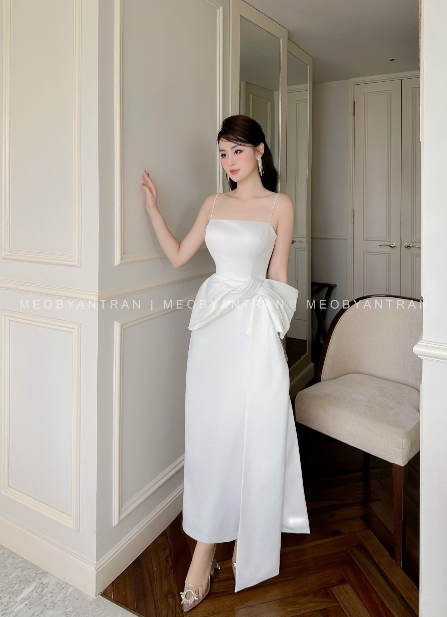 Ảnh thật/Sẵn] Váy trắng cổ vuông dài tay thắt nơ tiểu thư - Đầm trắng dự  tiệc dáng dài | Shopee Việt Nam