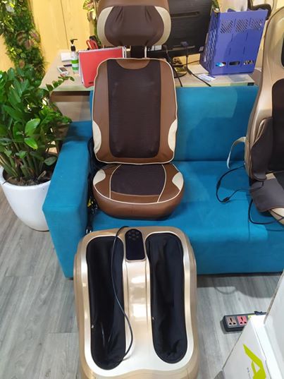 Combo ghế massage + máy massage chân Ayosun Hàn Quốc giá ưu đãi Dem-massage