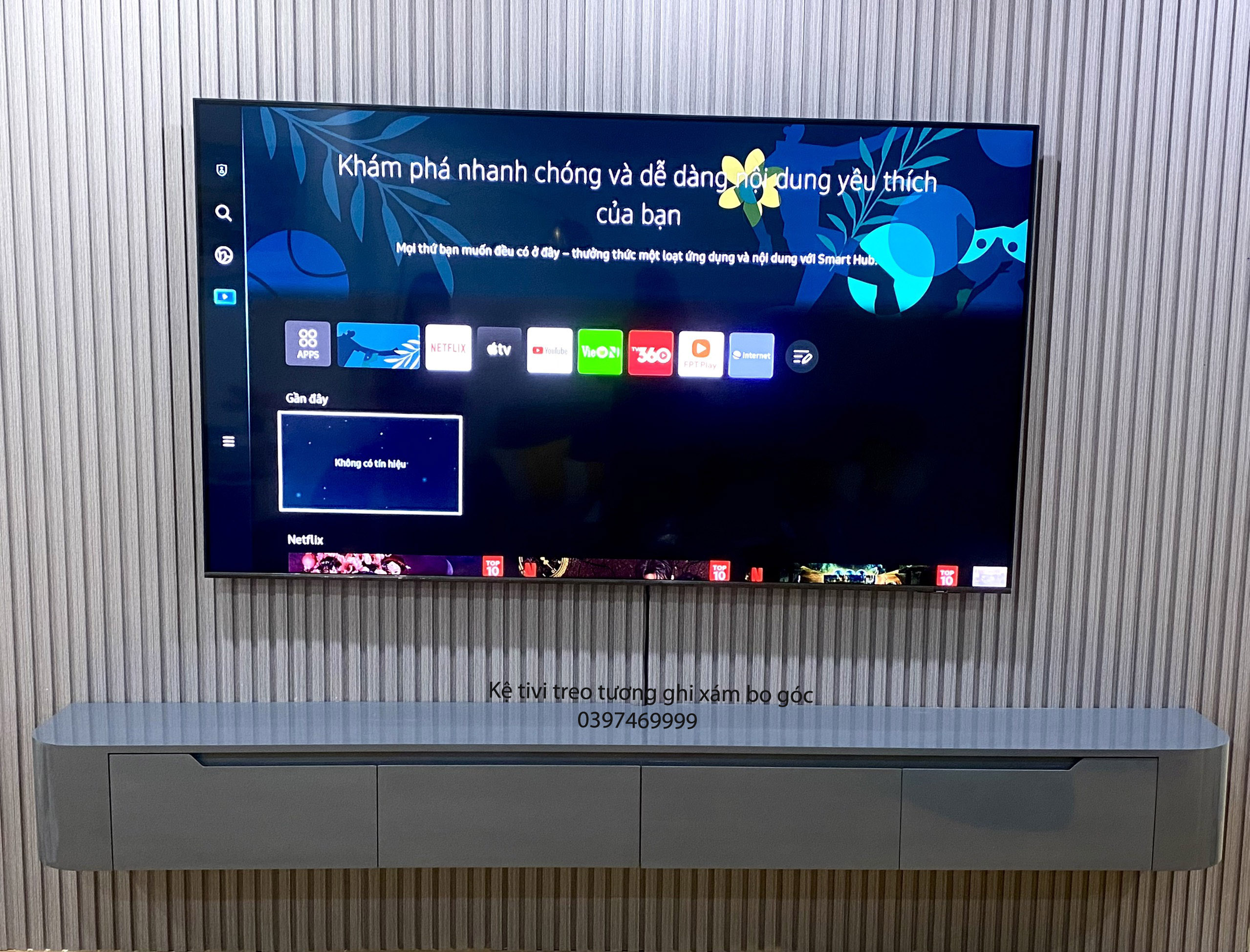 kệ-tivi-treo-tường-ghi-xám