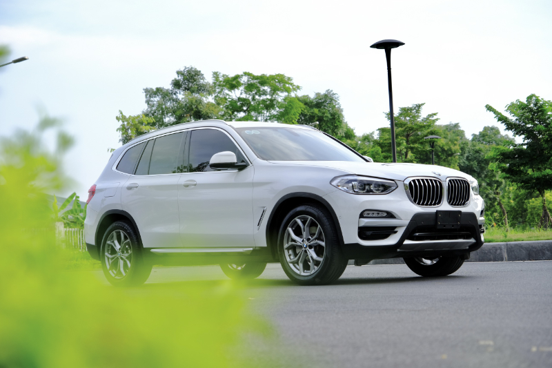 𝐁𝐌𝐖 𝐗𝟑 𝐗𝐝𝐫𝐢𝐯𝐞𝐫 𝟑𝟎𝐢 𝟐𝟎𝟏𝟗 (𝐓𝐫𝐚̆́𝐧𝐠/𝐧𝐨̣̂𝐢 𝐭𝐡𝐚̂́𝐭 𝐧𝐚̂𝐮)