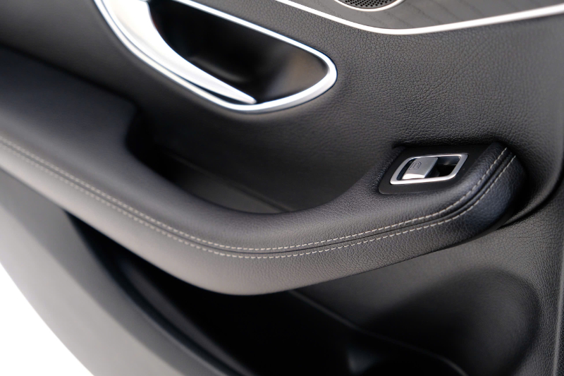 𝐌𝐞𝐫𝐜𝐞𝐝𝐞𝐬 𝐁𝐞𝐧𝐳 𝐂𝟐𝟎𝟎 𝟐𝟎𝟏𝟔 (Đ𝐞𝐧/𝐧𝐨̣̂𝐢 𝐭𝐡𝐚̂́𝐭 đ𝐞𝐧)