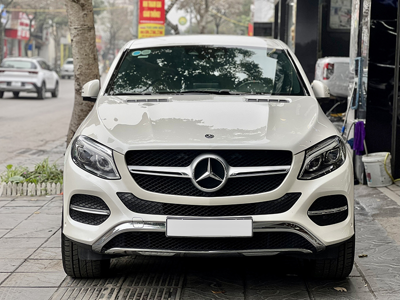 𝐌𝐞𝐫𝐜𝐞𝐝𝐞𝐬 𝐁𝐞𝐧𝐳 𝐆𝐋𝐄𝟒𝟎𝟎 𝐂𝐨𝐮𝐩𝐞 𝟐𝟎𝟏𝟖 (𝐓𝐫𝐚̆́𝐧𝐠/𝐧𝐨̣̂𝐢 𝐭𝐡𝐚̂́𝐭 𝐤𝐞𝐦)