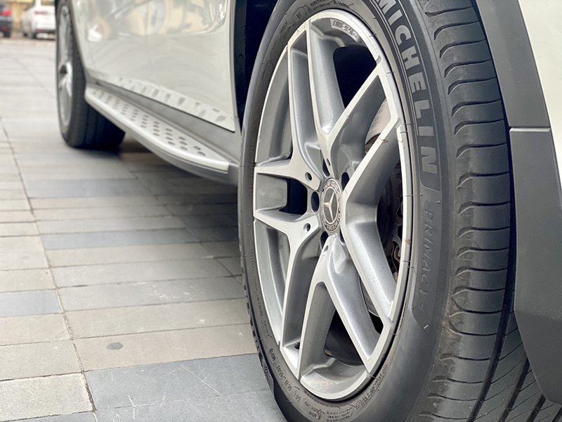 𝐌𝐞𝐫𝐜𝐞𝐝𝐞𝐬 𝐁𝐞𝐧𝐳 𝐆𝐋𝐂𝟑𝟎𝟎 𝟒𝐦𝐚𝐭𝐢𝐜 𝟐𝟎𝟏𝟖 (𝐓𝐫𝐚̆́𝐧𝐠/𝐧𝐨̣̂𝐢 𝐭𝐡𝐚̂́𝐭 𝐤𝐞𝐦)