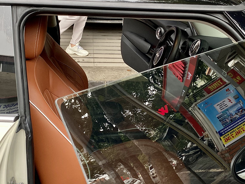 Mini Cooper S 2019 (Trắng/nội thất nâu)