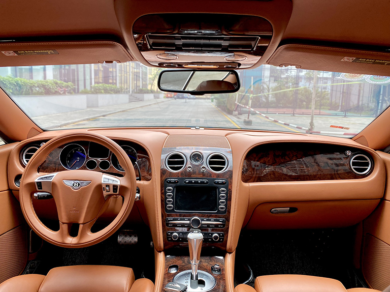 Bentley Continental GT Speed (Bản 2 cửa)
