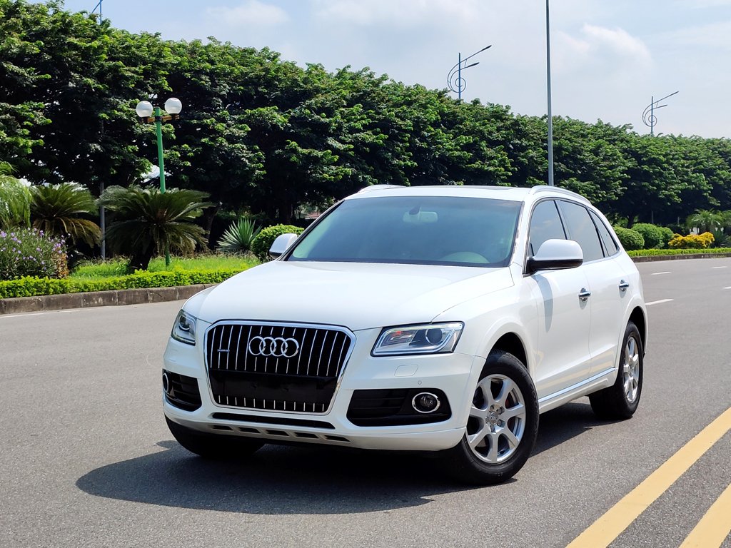 AUDI Q5 2014 Trắng Kem