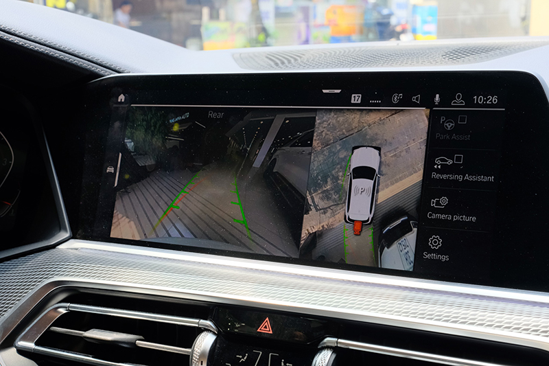 BMW 𝐗𝟓 𝐌𝐬𝐩𝐨𝐫𝐭 2021 (Trắng/nội thất Nâu)