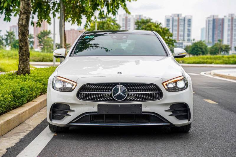 𝐌𝐞𝐫𝐜𝐞𝐝𝐞𝐬 𝐁𝐞𝐧𝐳 𝐄𝟑𝟎𝟎 𝐀𝐌𝐆 𝟐𝟎𝟐𝟏 (𝐓𝐫𝐚̆́𝐧𝐠 | 𝐍𝐨̣̂𝐢 𝐭𝐡𝐚̂́𝐭 𝐧𝐚̂𝐮)