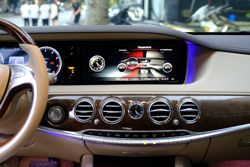 𝐌𝐞𝐫𝐜𝐞𝐝𝐞𝐬 𝐁𝐞𝐧𝐳 𝐒𝟒𝟎𝟎 𝟐𝟎𝟏𝟓 (𝐓𝐫𝐚̆́𝐧𝐠/𝐧𝐨̣̂𝐢 𝐭𝐡𝐚̂́𝐭 𝐤𝐞𝐦)