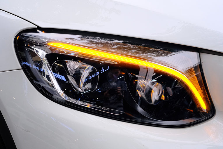 GLC300 2018 (Màu trắng/nội thất kem)