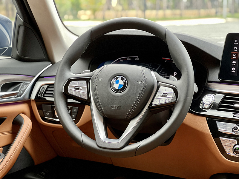 𝐁𝐌𝐖 𝟓2𝟎𝐢 𝐋𝐮𝐱𝐮𝐫𝐲 𝐋𝐢𝐧𝐞 𝟐𝟎𝟐𝟐