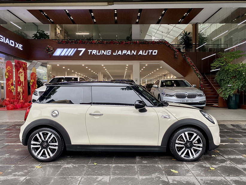 Mini Cooper S 2019 (Trắng/nội thất nâu)