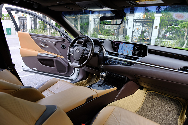 𝐋𝐞𝐱𝐮𝐬 𝐄𝐒𝟐𝟓𝟎 𝟐𝟎𝟐𝟎 𝐭𝐫𝐚̆́𝐧𝐠/𝐧𝐨̣̂𝐢 𝐭𝐡𝐚̂́𝐭 𝐧𝐚̂𝐮