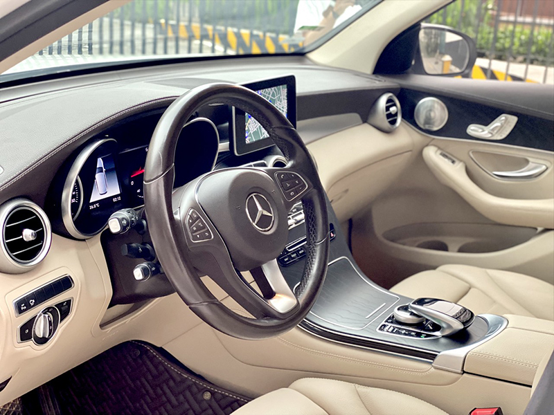 𝐌𝐞𝐫𝐜𝐞𝐝𝐞𝐬 𝐁𝐞𝐧𝐳 𝐆𝐋𝐂𝟑𝟎𝟎 𝟒𝐦𝐚𝐭𝐢𝐜 𝟐𝟎𝟏𝟖 (𝐓𝐫𝐚̆́𝐧𝐠/𝐧𝐨̣̂𝐢 𝐭𝐡𝐚̂́𝐭 𝐤𝐞𝐦)