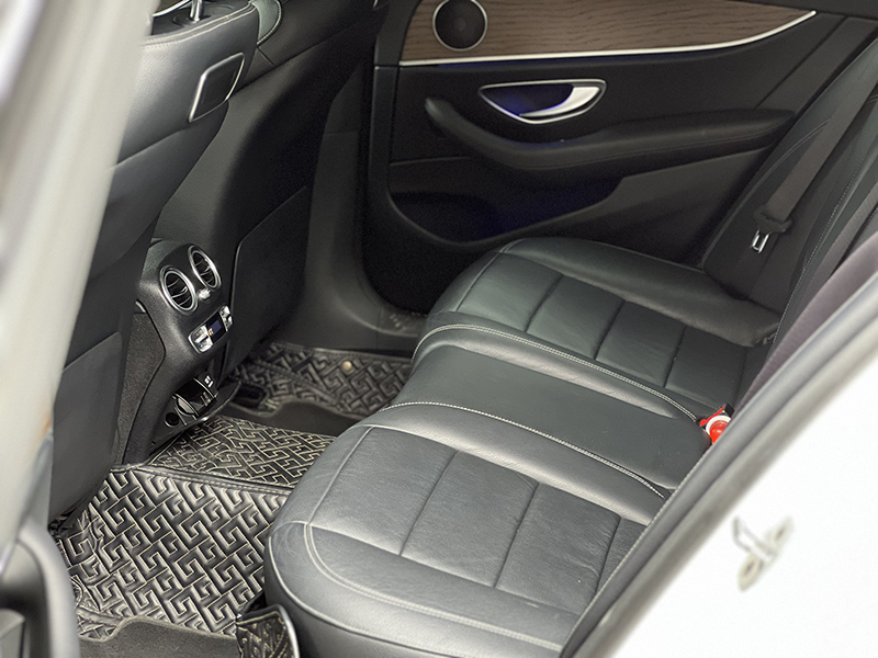 𝐌𝐞𝐫𝐜𝐞𝐝𝐞𝐬 𝐁𝐞𝐧𝐳 𝐄𝟐𝟎𝟎 𝟐𝟎𝟏𝟗 (𝐓𝐫𝐚̆́𝐧𝐠/𝐧𝐨̣̂𝐢 𝐭𝐡𝐚̂́𝐭 đ𝐞𝐧)