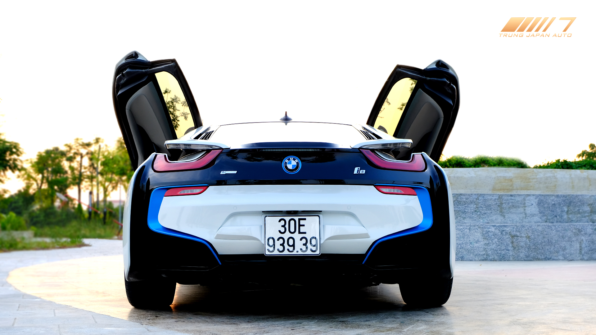 BMW i8 2016 Trắng