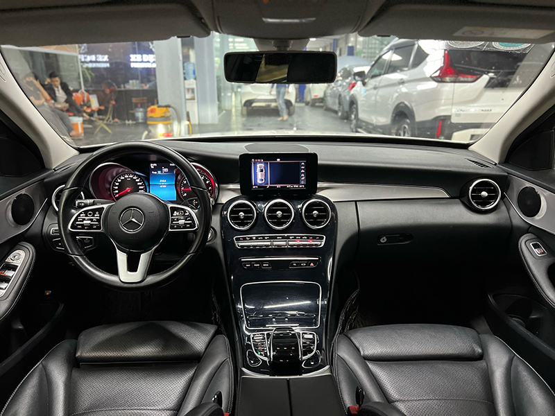 𝐌𝐞𝐫𝐜𝐞𝐝𝐞𝐬 𝐁𝐞𝐧𝐳 𝐂𝟏𝟖𝟎 𝟐𝟎𝟐𝟎 (𝐓𝐫𝐚̆́𝐧𝐠/𝐧𝐨̣̂𝐢 𝐭𝐡𝐚̂́𝐭 đ𝐞𝐧)