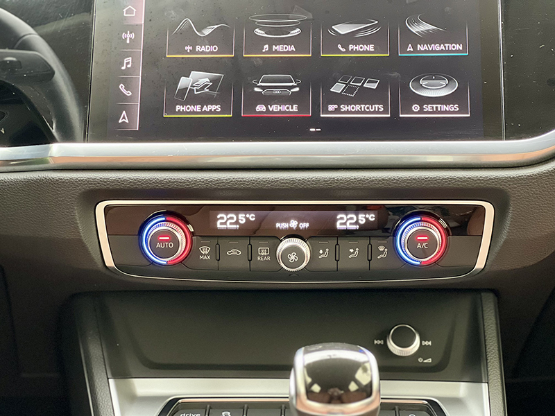 𝐀𝐮𝐝𝐢 𝐐𝟑 𝐒𝐩𝐨𝐫𝐭𝐛𝐚𝐜𝐤 𝟐𝟎𝟐𝟏 (𝐓𝐫𝐚̆́𝐧𝐠/𝐧𝐨̣̂𝐢 𝐭𝐡𝐚̂́𝐭 đ𝐞𝐧)