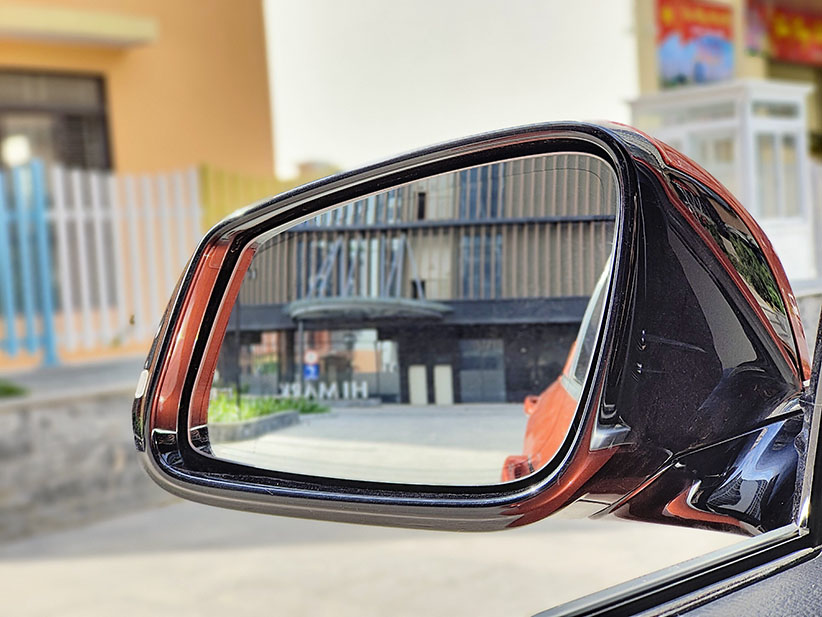BMW 118i 2019 (Màu cam/nội thất đen)