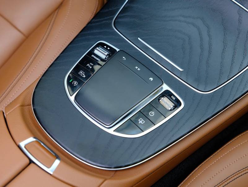 𝐌𝐞𝐫𝐜𝐞𝐝𝐞𝐬 𝐁𝐞𝐧𝐳 𝐄𝟑𝟎𝟎 𝐀𝐌𝐆 𝟐𝟎𝟐𝟏 (𝐓𝐫𝐚̆́𝐧𝐠 | 𝐍𝐨̣̂𝐢 𝐭𝐡𝐚̂́𝐭 𝐧𝐚̂𝐮)