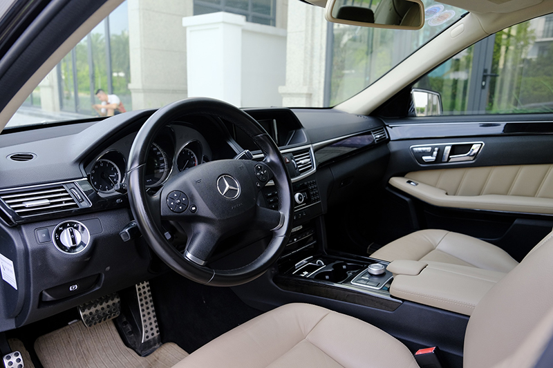 𝐌𝐞𝐫𝐜𝐞𝐝𝐞𝐬 𝐁𝐞𝐧𝐳 𝐄𝟐𝟓𝟎 𝟐𝟎𝟏𝟏