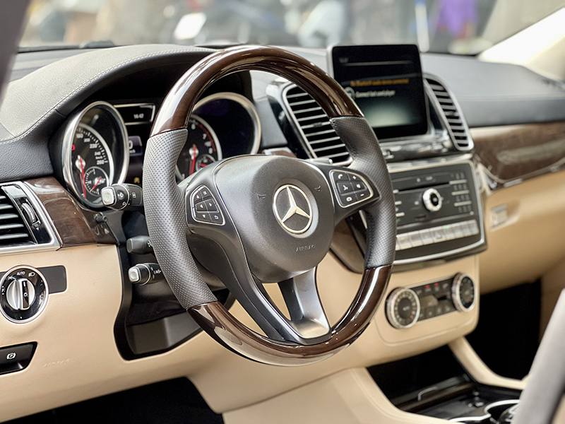 𝐆𝐋𝐄𝟒𝟎𝟎 𝐂𝐨𝐮𝐩𝐞 𝟐𝟎𝟏𝟔 (𝐍𝐚̂𝐮/𝐧𝐨̣̂𝐢 𝐭𝐡𝐚̂́𝐭 𝐤𝐞𝐦)