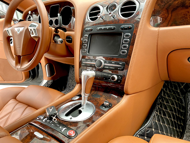 Bentley Continental GT Speed (Bản 2 cửa)