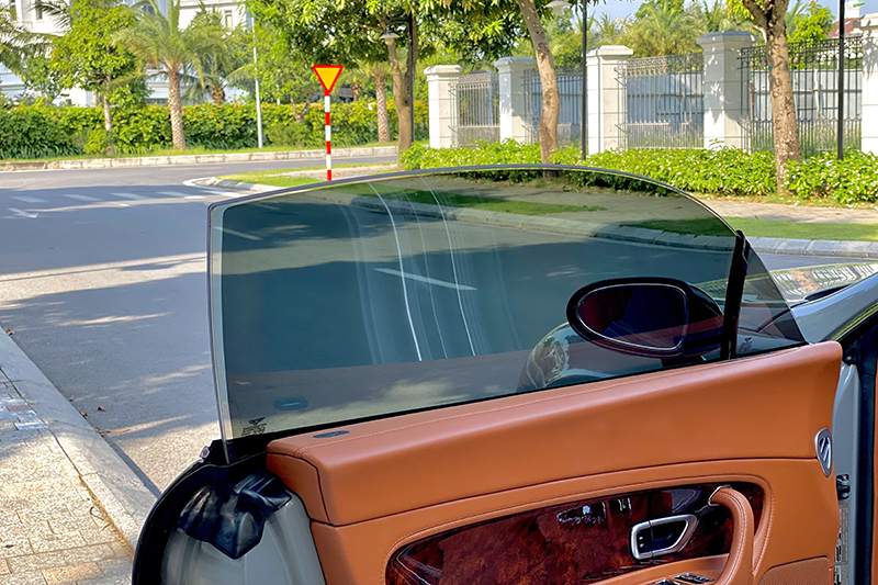 Bentley Continental GT Speed (Bản 2 cửa)