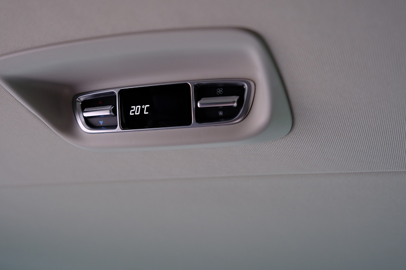 𝐌𝐞𝐫𝐜𝐞𝐝𝐞𝐬 𝐕𝟐𝟓𝟎 𝐀𝐌𝐆 𝟐𝟎𝟐𝟏(𝐂𝐨́ 𝐕𝐀𝐓)