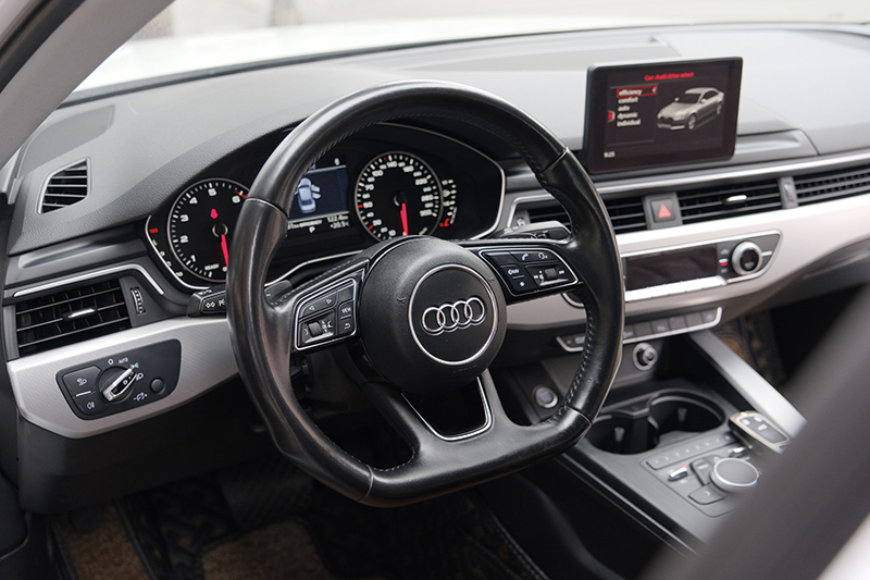 𝐀𝐮𝐝𝐢 𝐀𝟒 𝟐.𝟎 𝟐𝟎𝟏𝟔 (𝐓𝐫𝐚̆́𝐧𝐠/𝐧𝐨̣̂𝐢 𝐭𝐡𝐚̂́𝐭 𝐧𝐚̂𝐮)