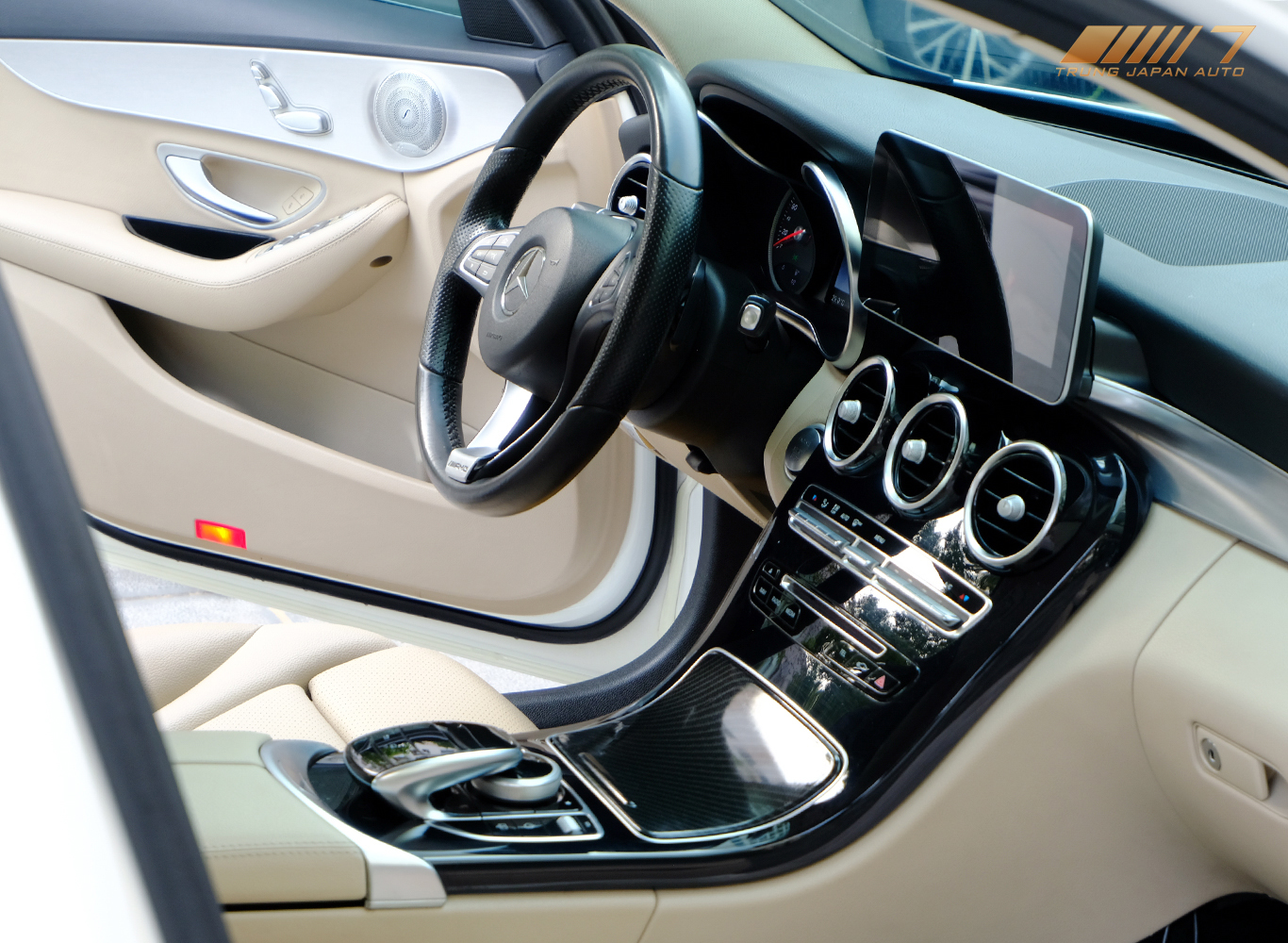 Mercedes C200 2016 Trắng