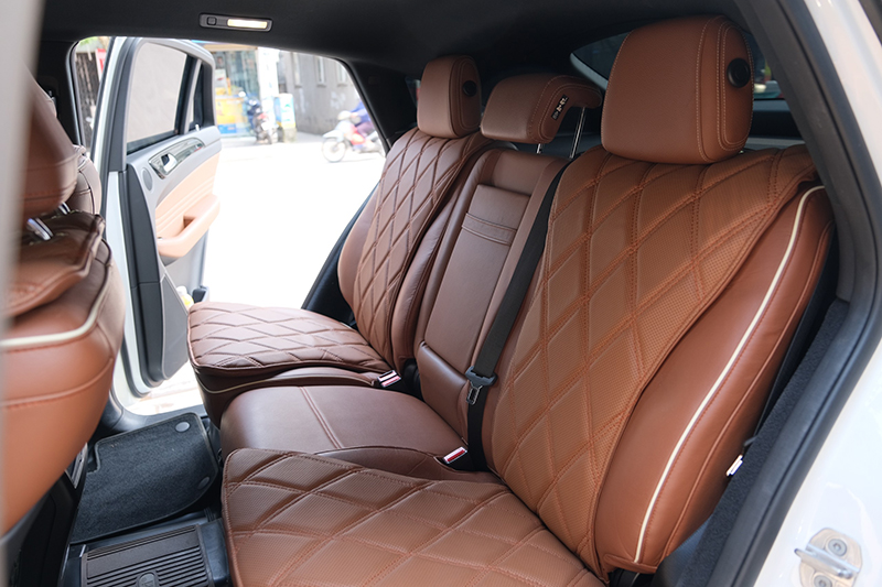 𝐌𝐞𝐫𝐜𝐞𝐝𝐞𝐬 𝐁𝐞𝐧𝐳 𝐆𝐋𝐄𝟒𝟎𝟎 𝐂𝐨𝐮𝐩𝐞 𝟐𝟎𝟏𝟖 (𝐓𝐫𝐚̆́𝐧𝐠/𝐧𝐨̣̂𝐢 𝐭𝐡𝐚̂́𝐭 𝐤𝐞𝐦)