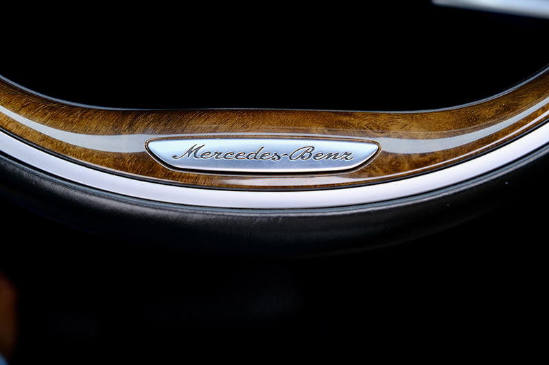 𝐌𝐞𝐫𝐜𝐞𝐝𝐞𝐬 𝐒𝟒𝟎𝟎 𝟐𝟎𝟏𝟓 (𝐓𝐫𝐚̆́𝐧𝐠/𝐧𝐨̣̂𝐢 𝐭𝐡𝐚̂́𝐭 𝐧𝐚̂𝐮)