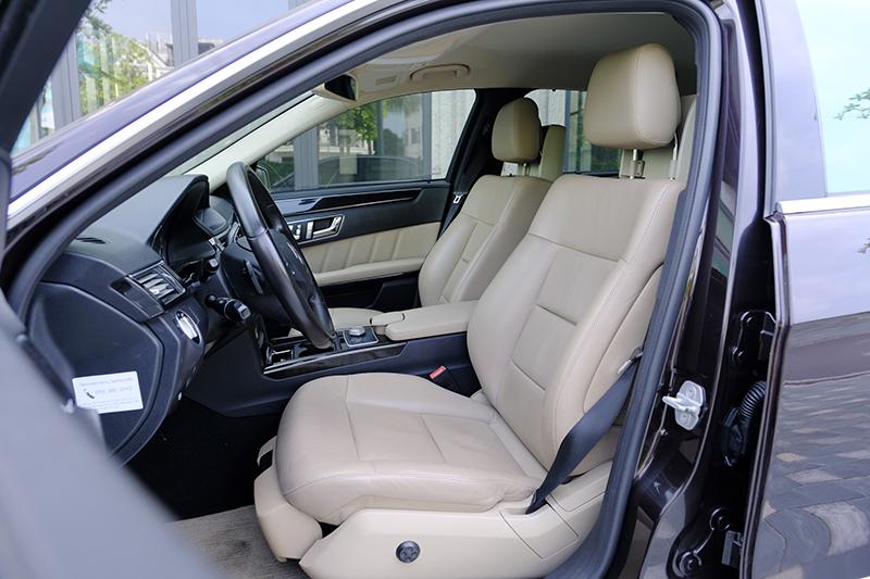 𝐌𝐞𝐫𝐜𝐞𝐝𝐞𝐬 𝐁𝐞𝐧𝐳 𝐄𝟐𝟓𝟎 𝟐𝟎𝟏𝟏