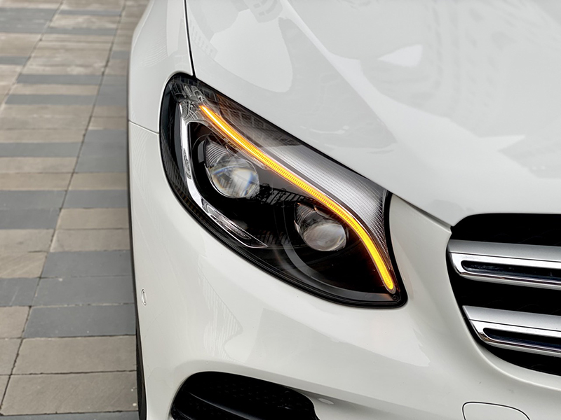 𝐌𝐞𝐫𝐜𝐞𝐝𝐞𝐬 𝐁𝐞𝐧𝐳 𝐆𝐋𝐂𝟑𝟎𝟎 𝟒𝐦𝐚𝐭𝐢𝐜 𝟐𝟎𝟏𝟖 (𝐓𝐫𝐚̆́𝐧𝐠/𝐧𝐨̣̂𝐢 𝐭𝐡𝐚̂́𝐭 𝐤𝐞𝐦)