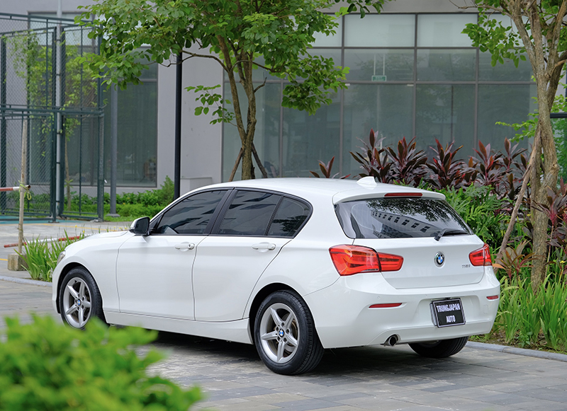 𝐁𝐌𝐖 𝟏𝟏𝟖𝐢 𝟐𝟎𝟏𝟔 (𝐓𝐫𝐚̆́𝐧𝐠/𝐧𝐨̣̂𝐢 𝐭𝐡𝐚̂́𝐭 đ𝐞𝐧)