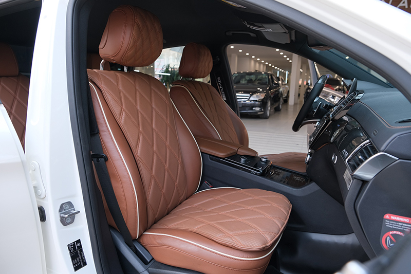 𝐌𝐞𝐫𝐜𝐞𝐝𝐞𝐬 𝐁𝐞𝐧𝐳 𝐆𝐋𝐄𝟒𝟎𝟎 𝐂𝐨𝐮𝐩𝐞 𝟐𝟎𝟏𝟖 (𝐓𝐫𝐚̆́𝐧𝐠/𝐧𝐨̣̂𝐢 𝐭𝐡𝐚̂́𝐭 𝐤𝐞𝐦)