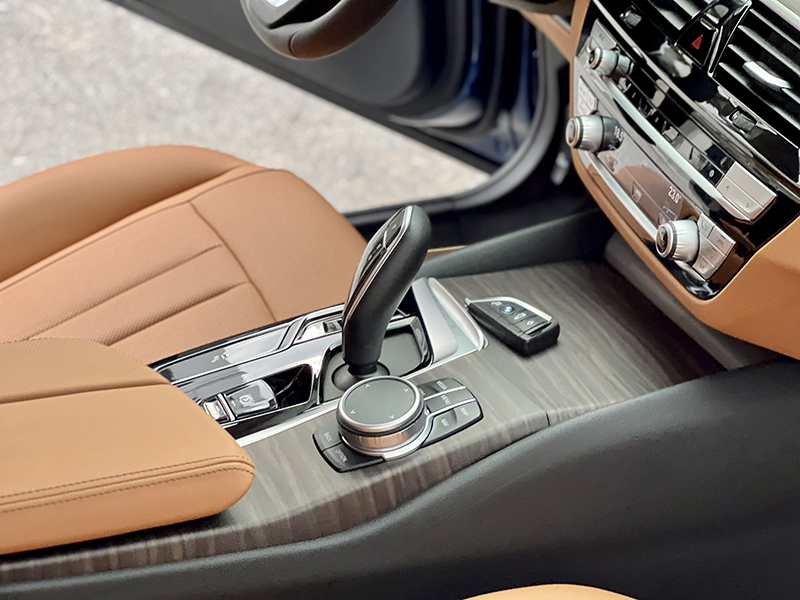 𝐁𝐌𝐖 𝟓2𝟎𝐢 𝐋𝐮𝐱𝐮𝐫𝐲 𝐋𝐢𝐧𝐞 𝟐𝟎𝟐𝟐