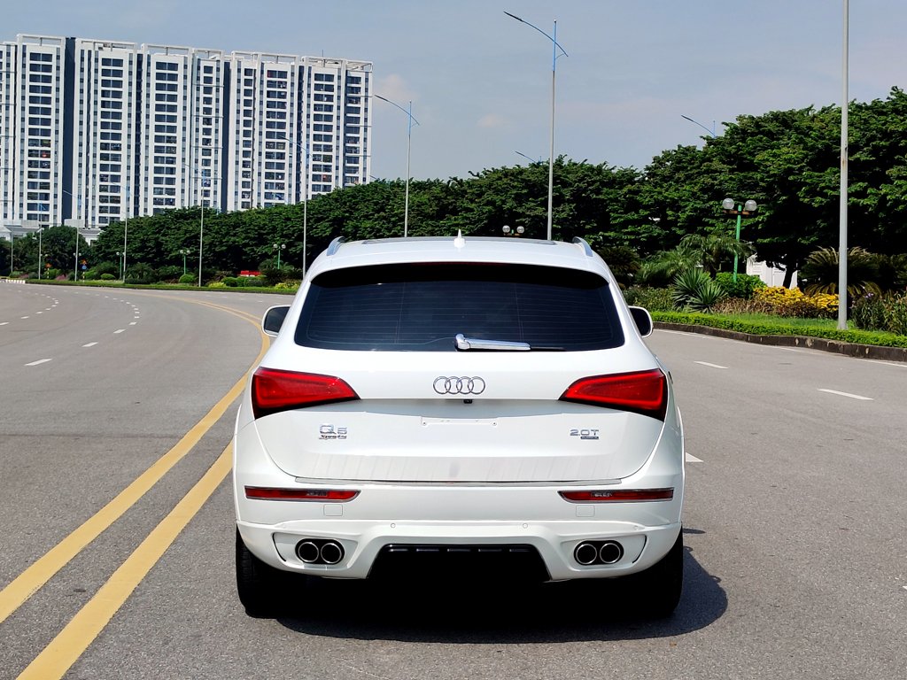 AUDI Q5 2014 Trắng Kem