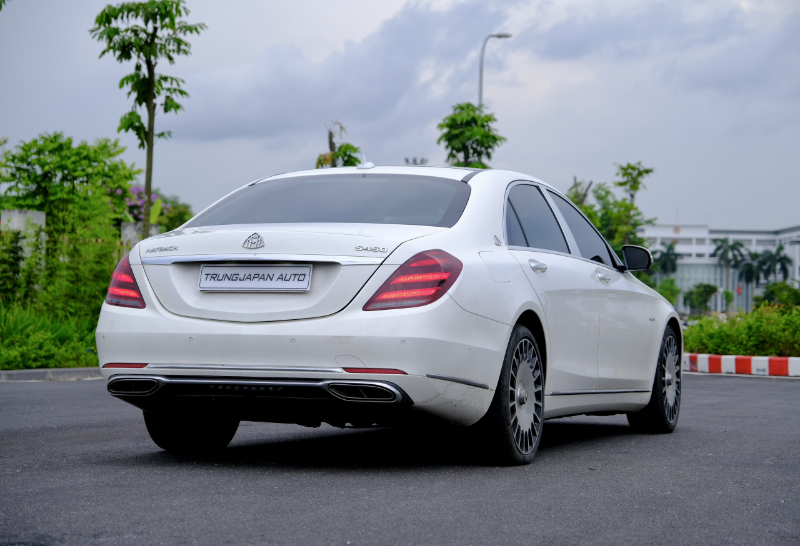 𝐌𝐞𝐫𝐜𝐞𝐝𝐞𝐬 𝐁𝐞𝐧𝐳 𝐒𝟒𝟎𝟎 𝟐𝟎𝟏𝟓 (𝐓𝐫𝐚̆́𝐧𝐠/𝐧𝐨̣̂𝐢 𝐭𝐡𝐚̂́𝐭 𝐤𝐞𝐦)