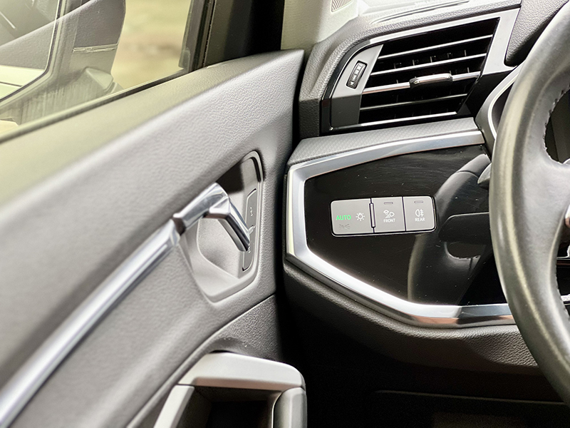 𝐀𝐮𝐝𝐢 𝐐𝟑 𝐒𝐩𝐨𝐫𝐭𝐛𝐚𝐜𝐤 𝟐𝟎𝟐𝟏 (𝐓𝐫𝐚̆́𝐧𝐠/𝐧𝐨̣̂𝐢 𝐭𝐡𝐚̂́𝐭 đ𝐞𝐧)