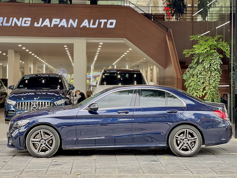 𝐌𝐞𝐫𝐜𝐞𝐝𝐞𝐬 𝐁𝐞𝐧𝐳 𝐂𝟏𝟖𝟎 𝐀𝐌𝐆 𝟐𝟎𝟐𝟏 (𝐗𝐚𝐧𝐡 𝐂𝐚𝐯𝐚𝐧𝐬𝐢𝐭𝐞/𝐧𝐨̣̂𝐢 𝐭𝐡𝐚̂́𝐭 𝐤𝐞𝐦)