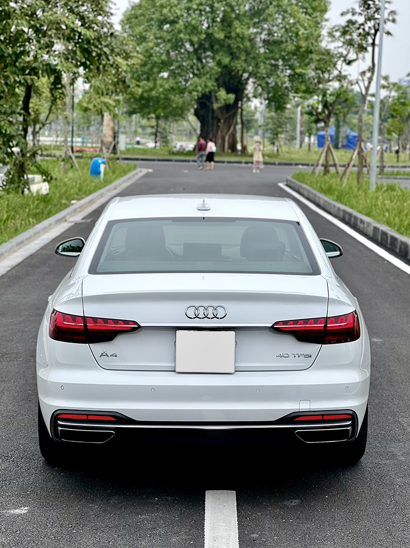 𝐀𝐮𝐝𝐢 𝐀𝟒 𝐀𝐝𝐯𝐚𝐧𝐜𝐞𝐝 𝟐𝟎𝟐𝟎 (𝐓𝐫𝐚̆́𝐧𝐠/𝐧𝐨̣̂𝐢 𝐭𝐡𝐚̂́𝐭 đ𝐞𝐧)