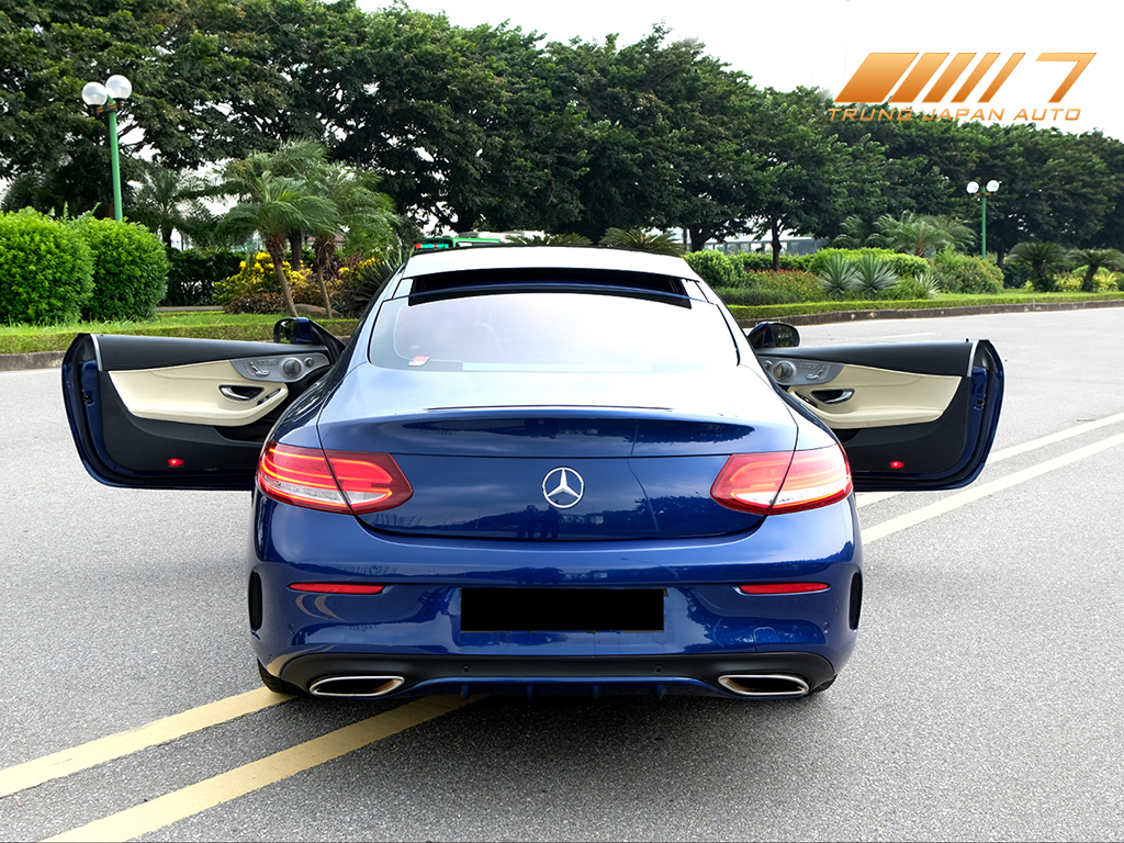 Mercedes C300 Coupe 2017