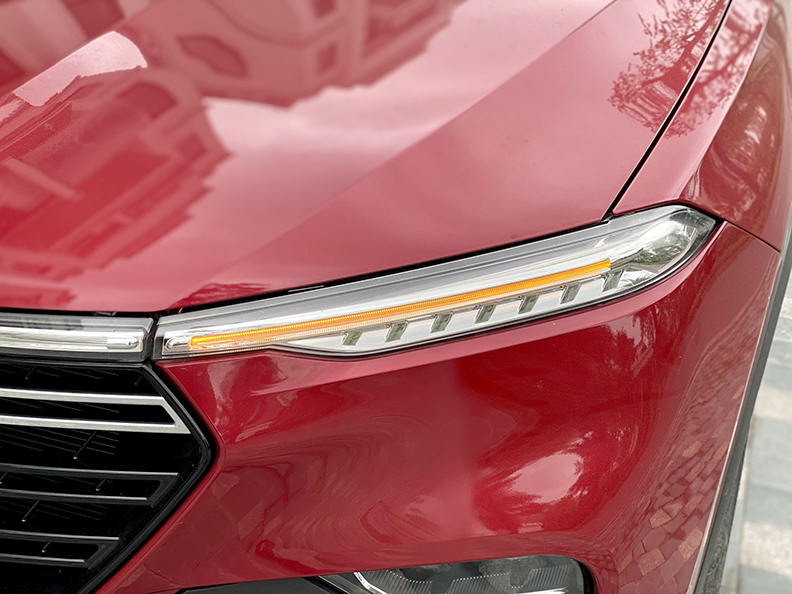 [VINFAST] Lux SA 2.0 PLUS Premium