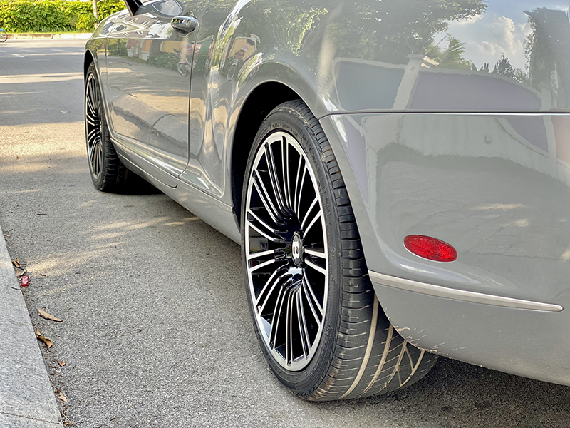 Bentley Continental GT Speed (Bản 2 cửa)