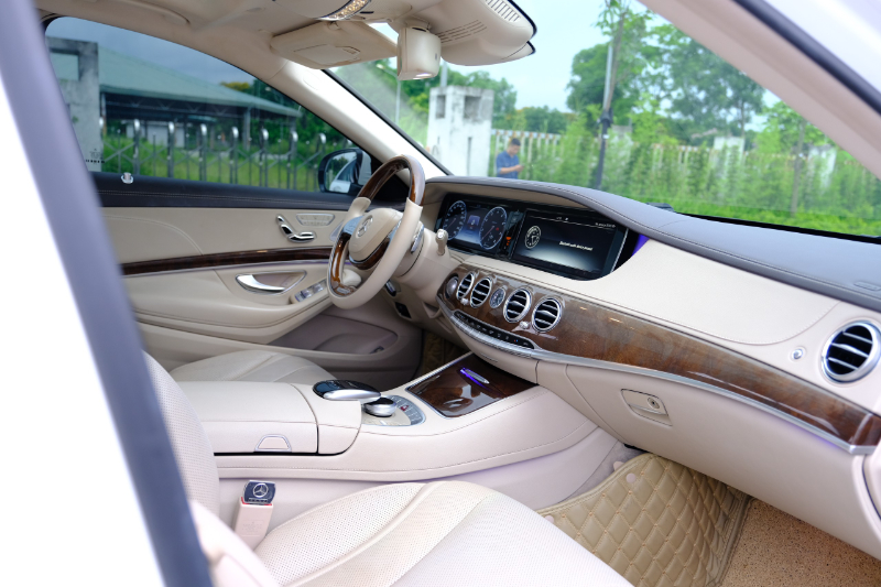 𝐌𝐞𝐫𝐜𝐞𝐝𝐞𝐬 𝐁𝐞𝐧𝐳 𝐒𝟒𝟎𝟎 𝟐𝟎𝟏𝟓 (𝐓𝐫𝐚̆́𝐧𝐠/𝐧𝐨̣̂𝐢 𝐭𝐡𝐚̂́𝐭 𝐤𝐞𝐦)