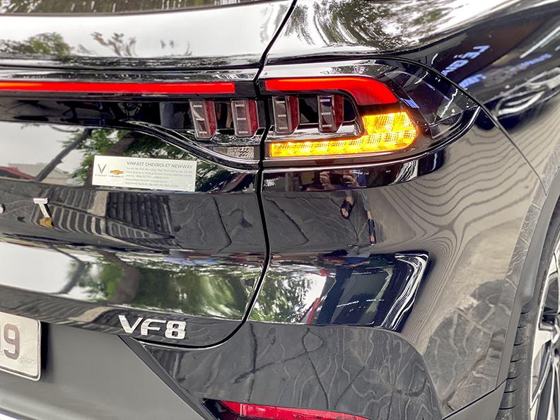 [VINFAST] VF8 PLUS 2021