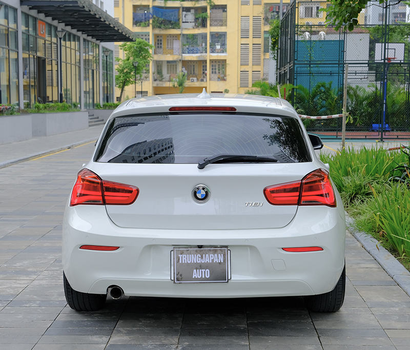 𝐁𝐌𝐖 𝟏𝟏𝟖𝐢 𝟐𝟎𝟏𝟔 (𝐓𝐫𝐚̆́𝐧𝐠/𝐧𝐨̣̂𝐢 𝐭𝐡𝐚̂́𝐭 đ𝐞𝐧)